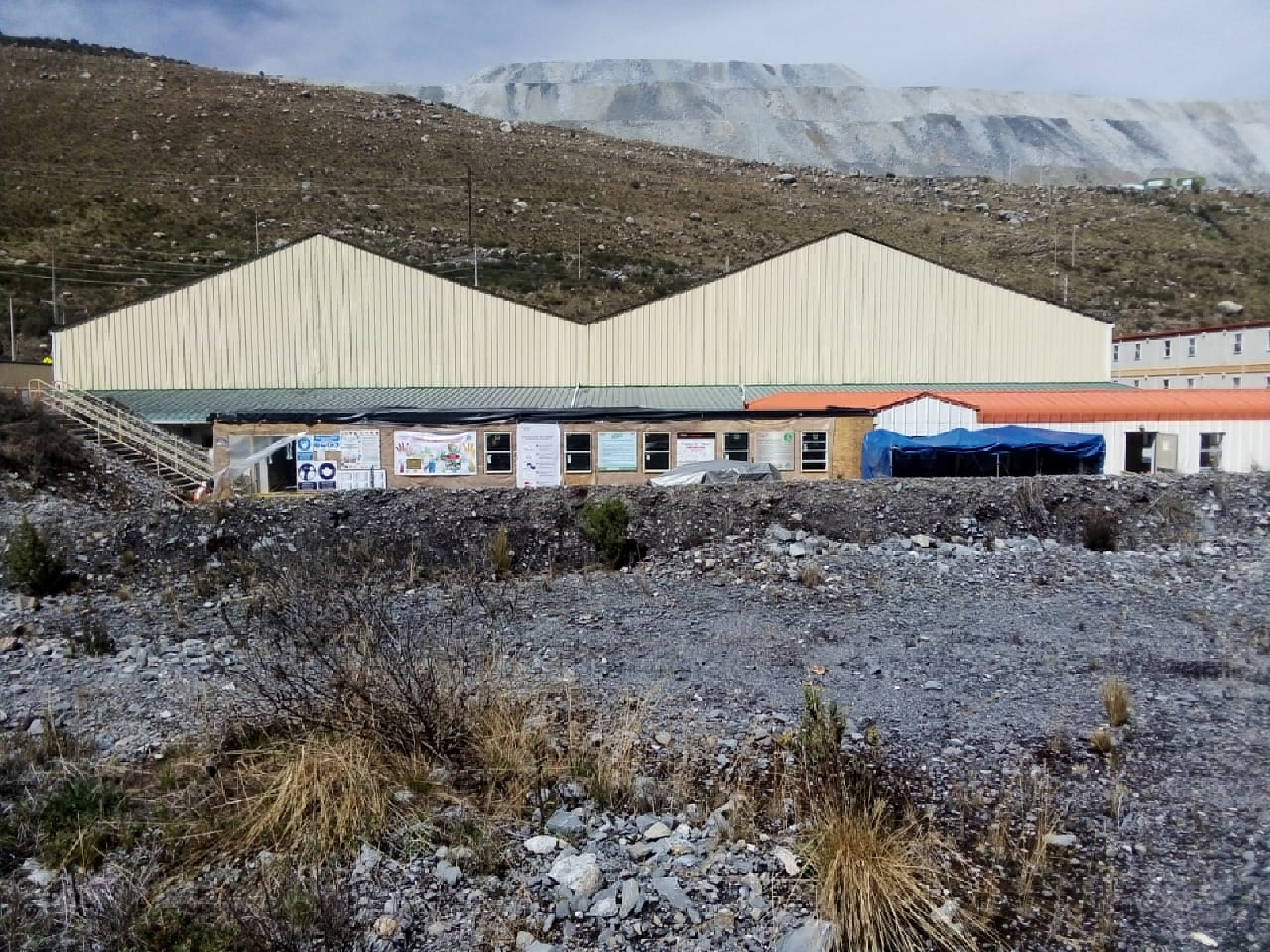 EDIFICIOS STAFF ANTAMINA 5 PISOS